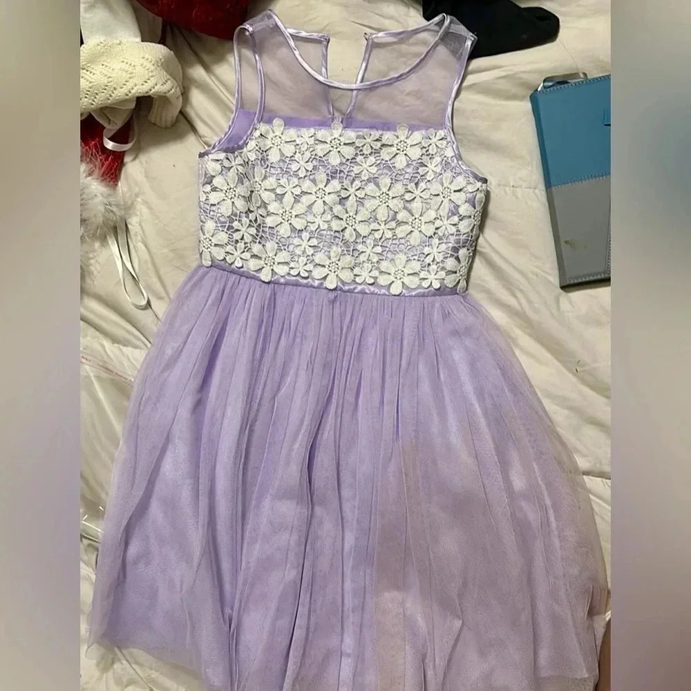 Emily west Lavender dress with a floral lace bodice and tulle skirt - Picture 7 of 8